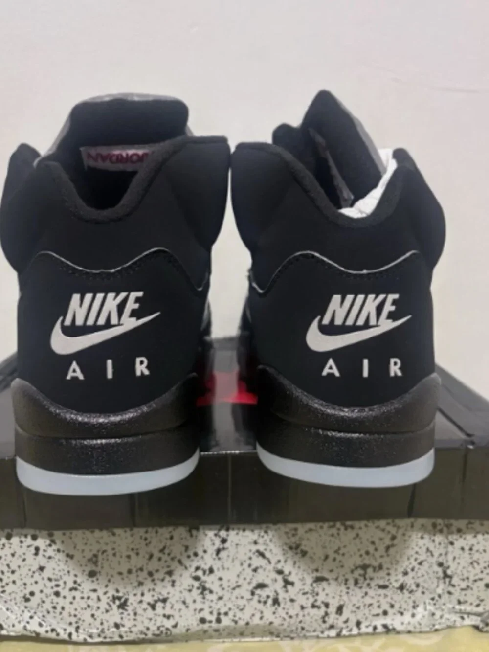 Air Jordan 5 Retro OG “Black Metallic Reimagined”